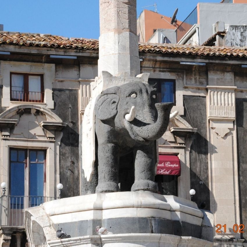 Fontana dell'elefante a Catania
